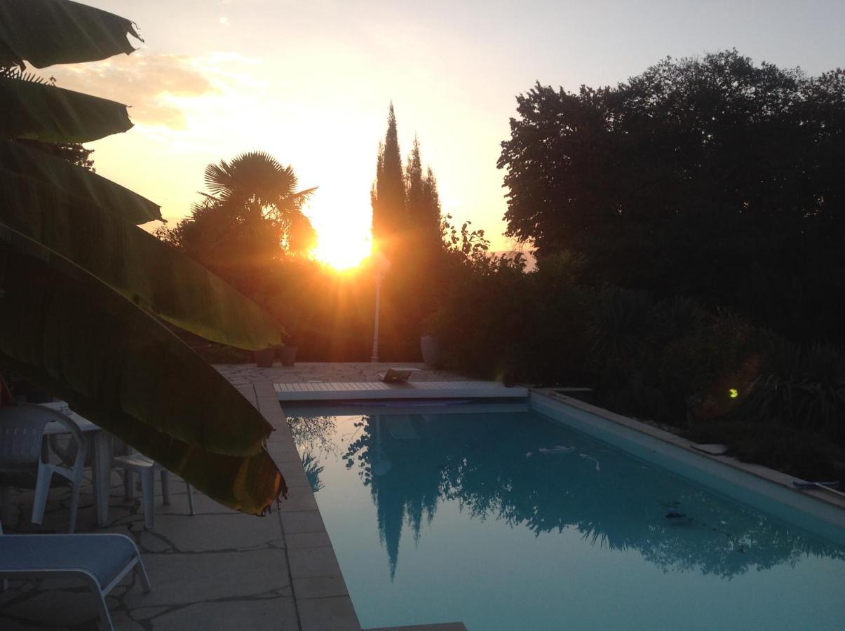 Saint-Didier-de-la-Tour Domaine De La Provencale Bed & Breakfast エクステリア 写真