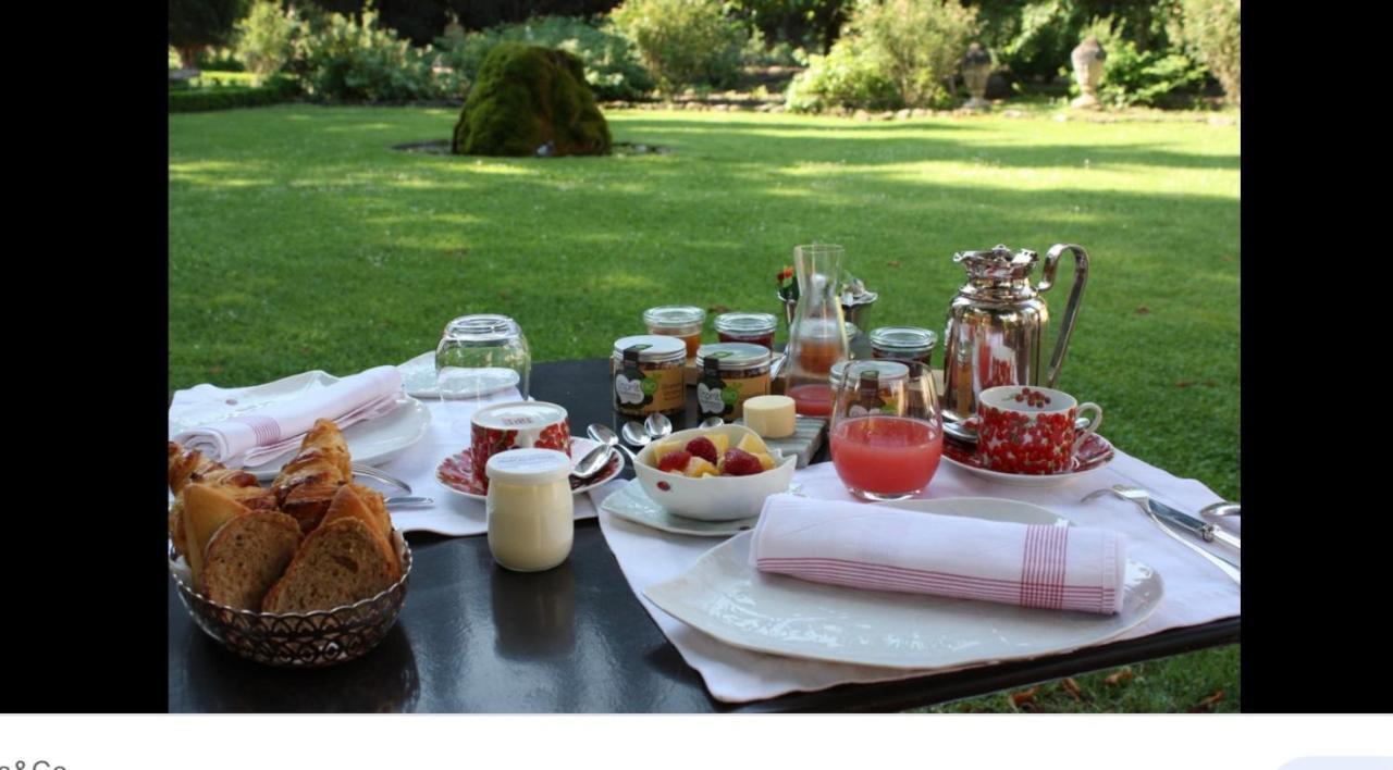Saint-Didier-de-la-Tour Domaine De La Provencale Bed & Breakfast エクステリア 写真