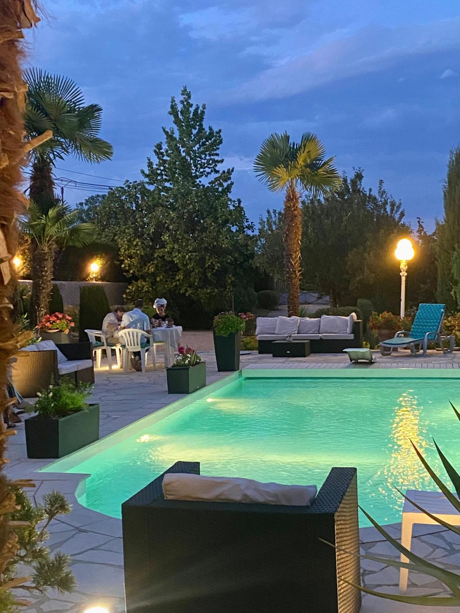 Saint-Didier-de-la-Tour Domaine De La Provencale Bed & Breakfast エクステリア 写真