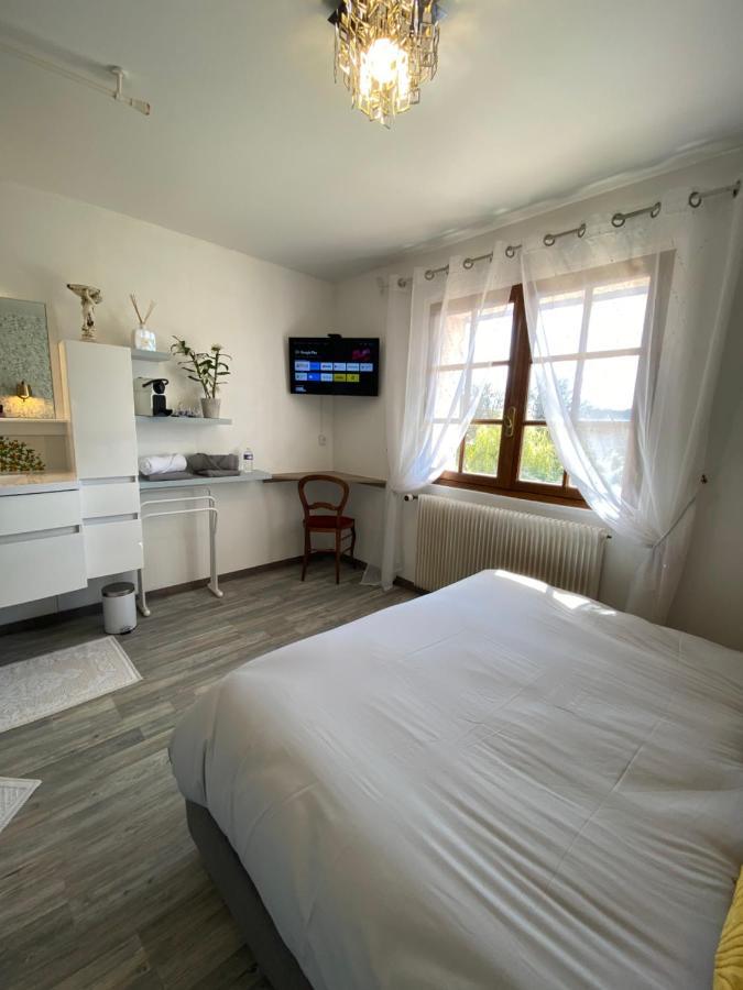 Saint-Didier-de-la-Tour Domaine De La Provencale Bed & Breakfast エクステリア 写真